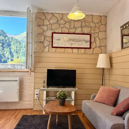 Apartment Avec Jardin, 2pers, Centre-ville